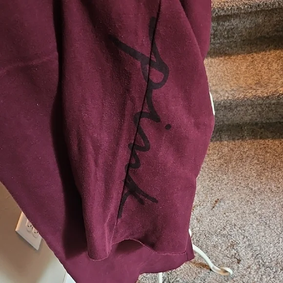 PINK VS Maroon Heritage Pants - Picture 3 of 5